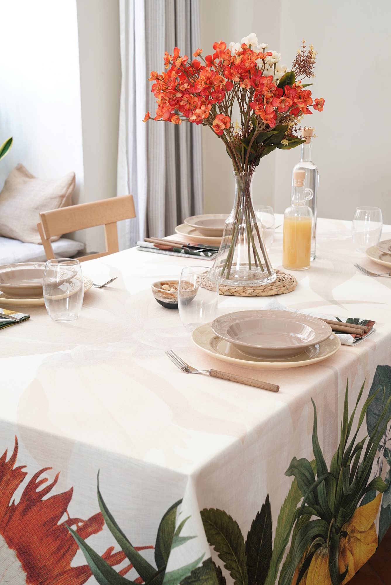 Linen Tablecloth «Fritillaria» - 100% Made in Italy