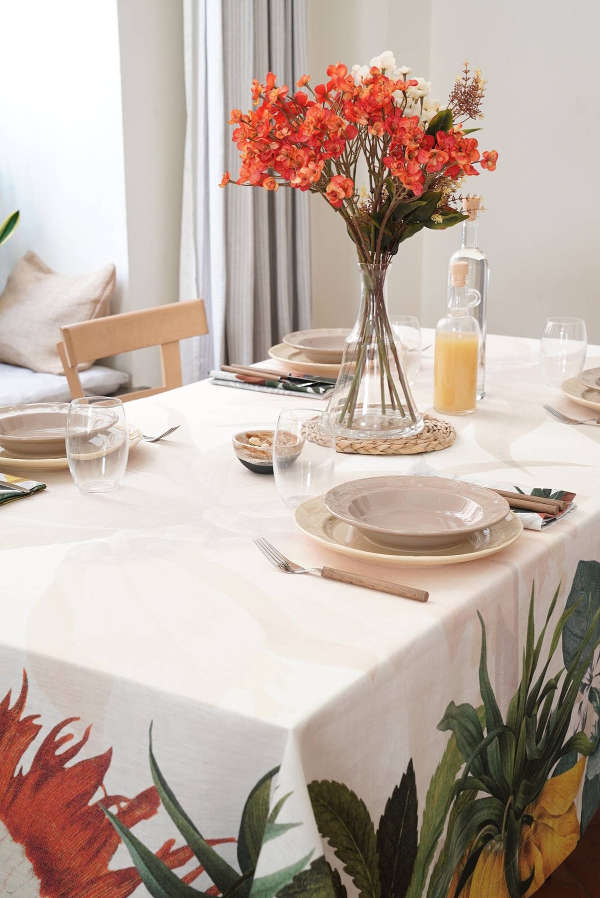 Linen Tablecloth «Fritillaria» - 100% Made in Italy