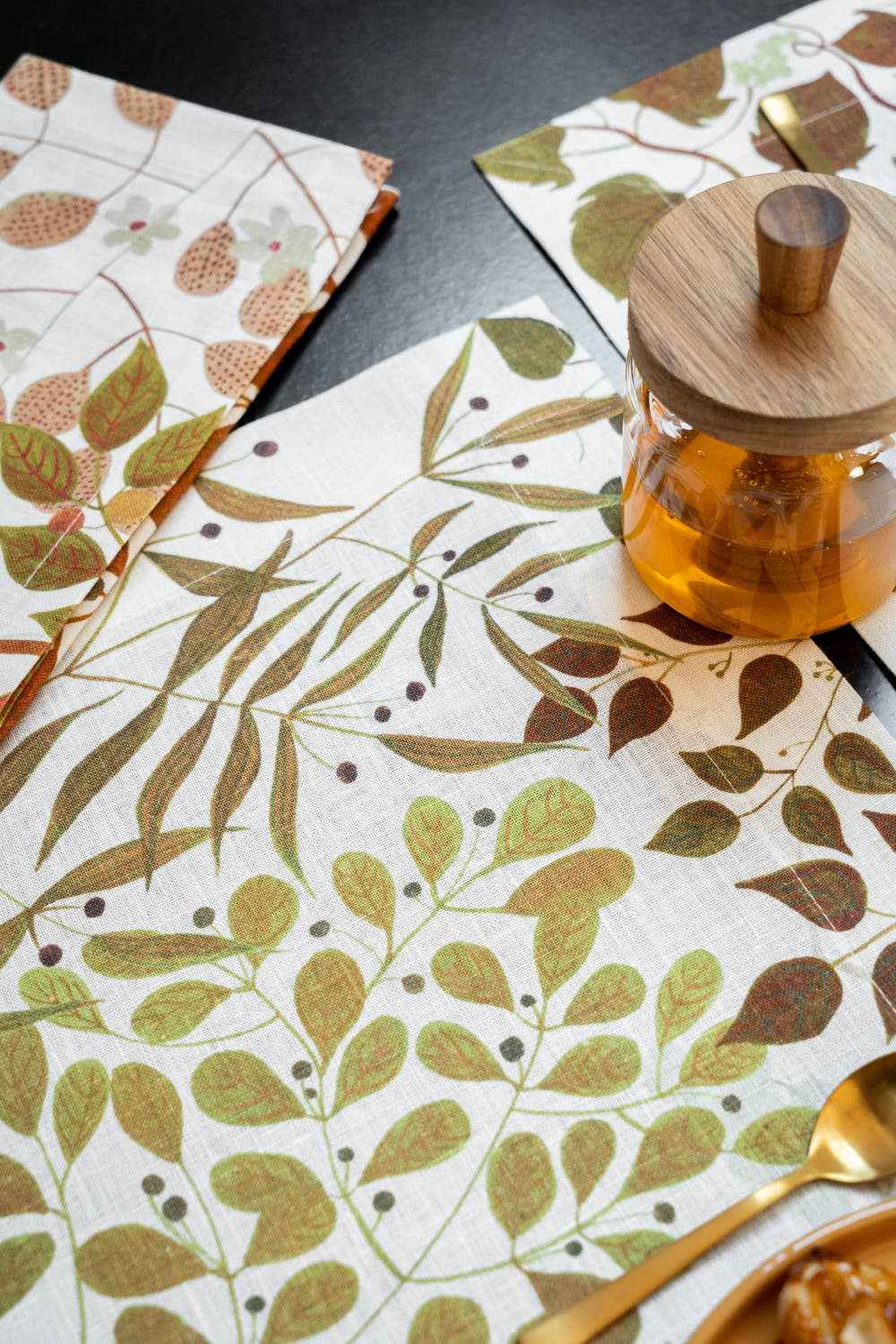 Set of 4 Placemats «Foliage» Linen 100% Made in Italy