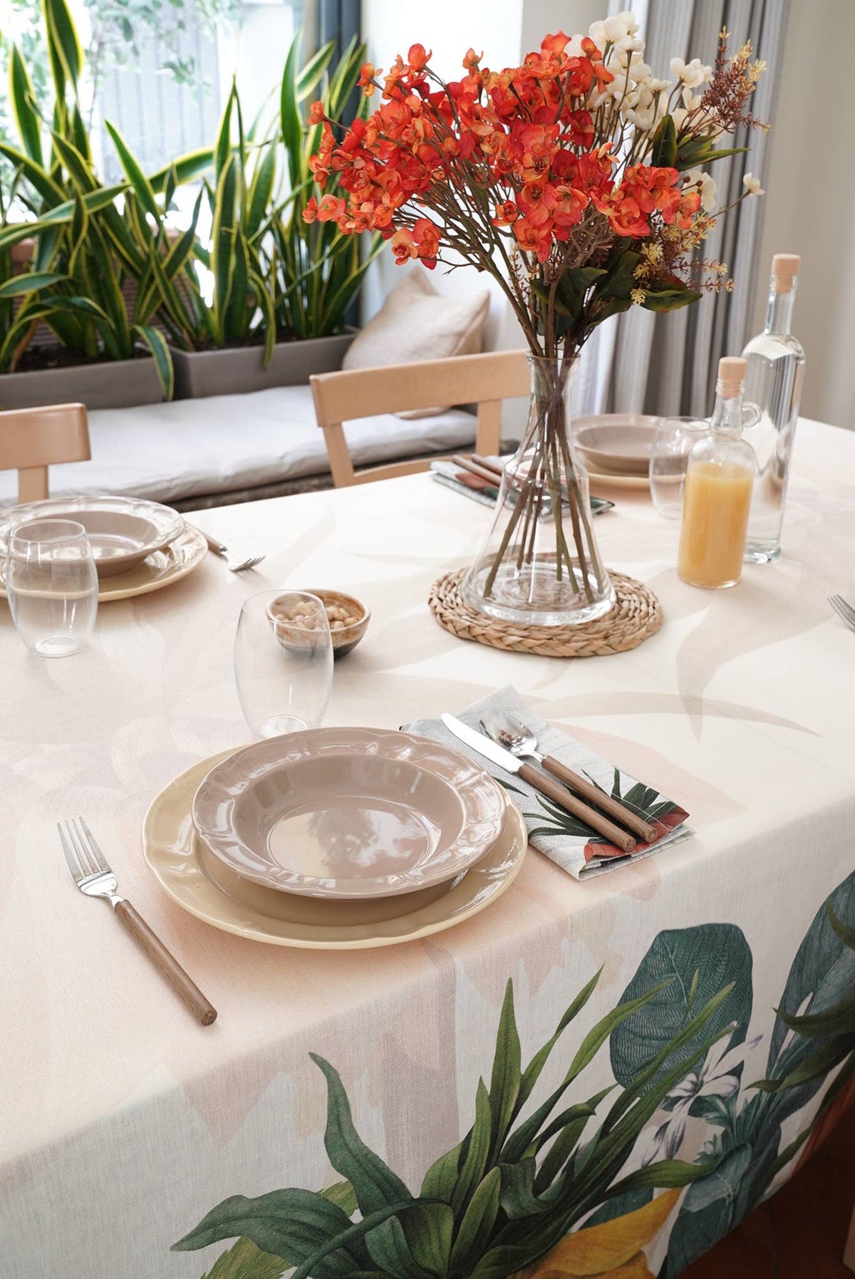 Linen Tablecloth «Fritillaria» - 100% Made in Italy