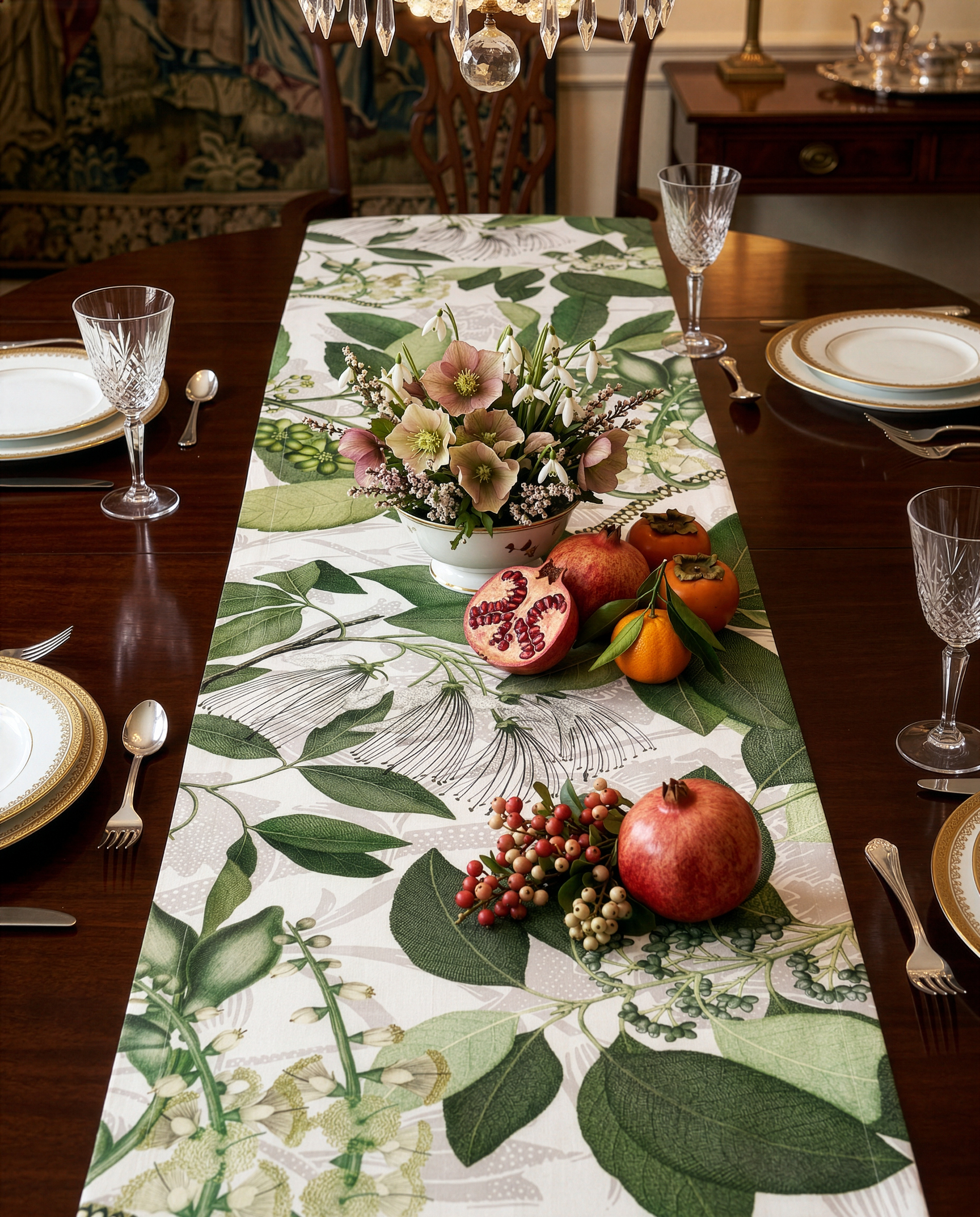 Hedycarya Runner Premium Linen with botanical print
