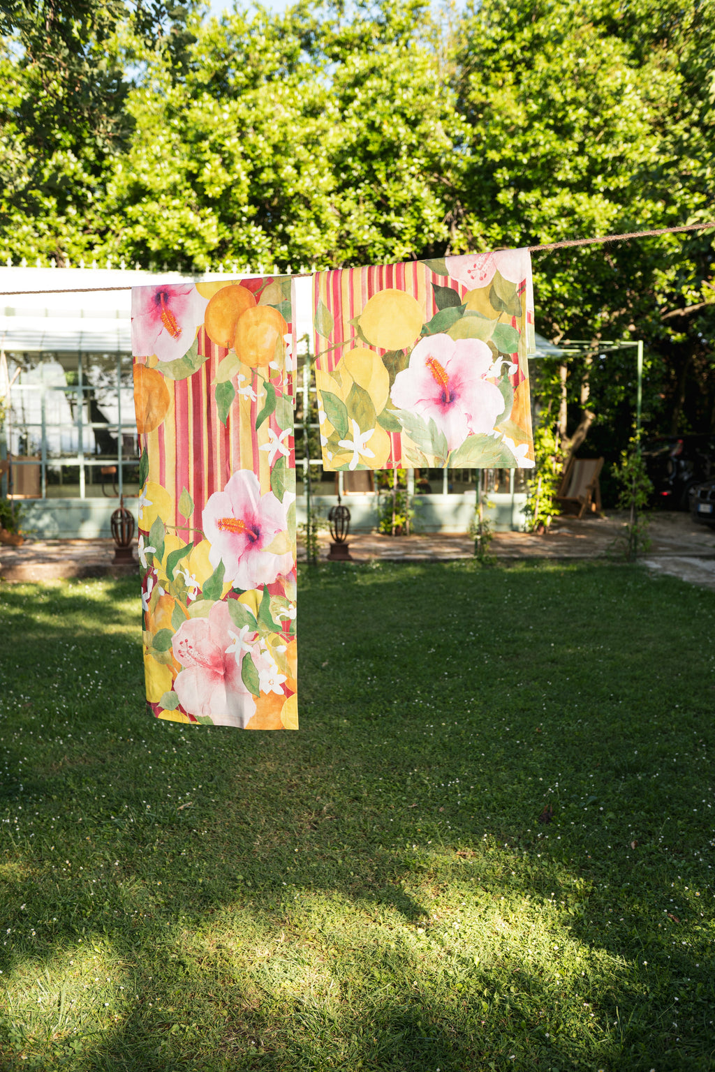 Premium Linen Runner «Ibiscus» 100% Made in Italy - The Napking