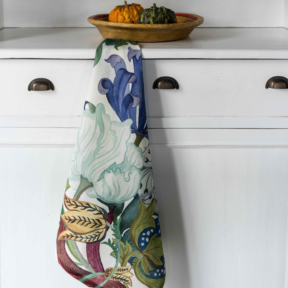 Morris premium linen kitchen towel variant 2 with botanical print