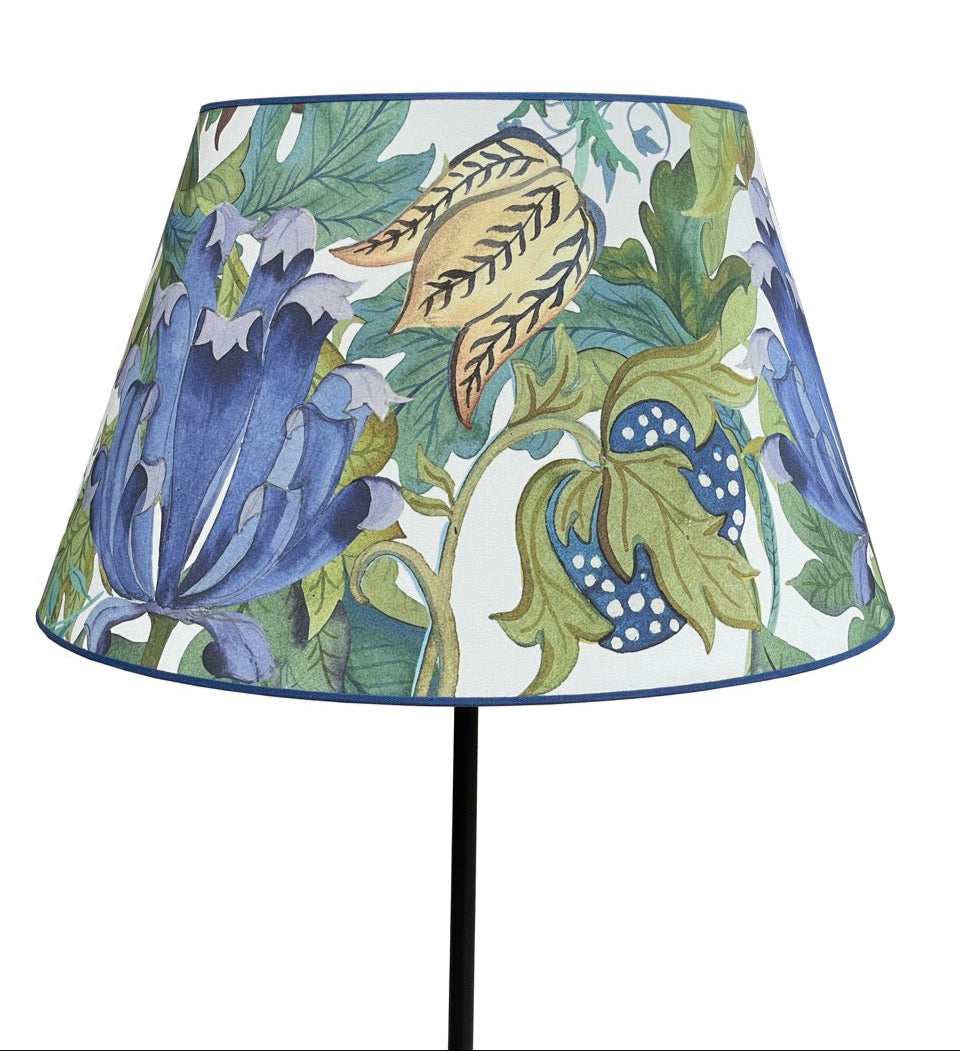 "MORRIS" Conical lampshade in printed fabric.