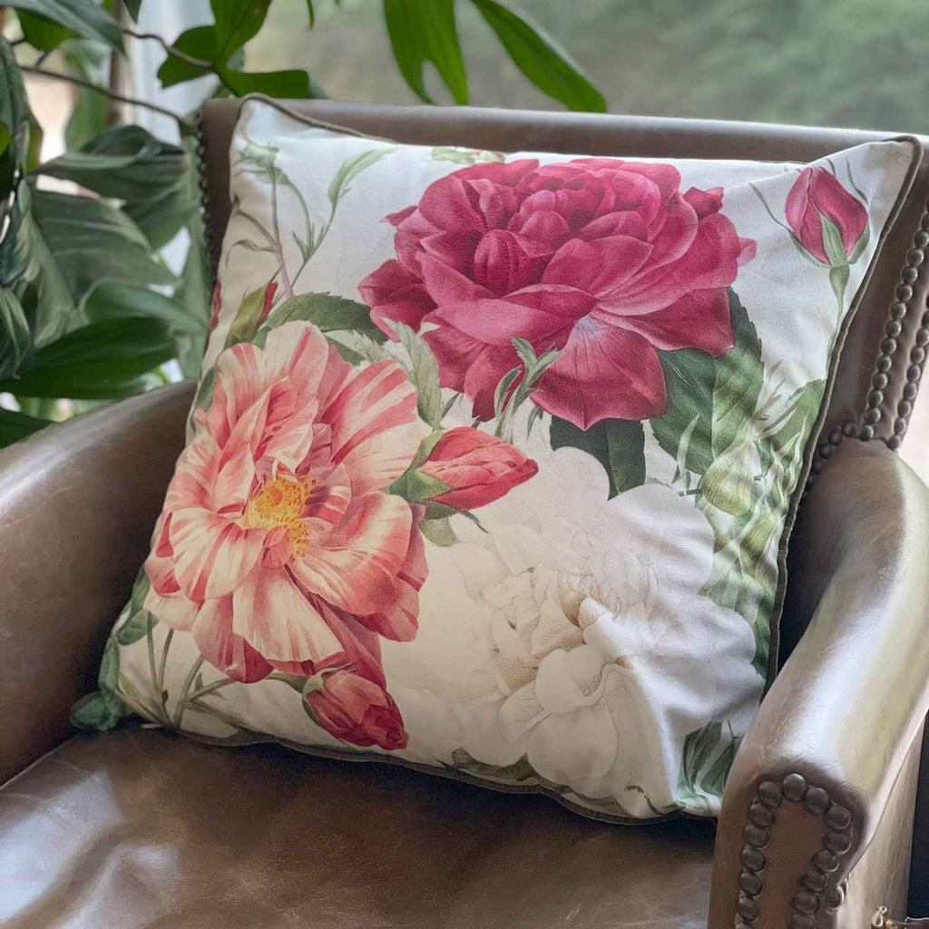 Cushion «Roses», 100% Made in Italy