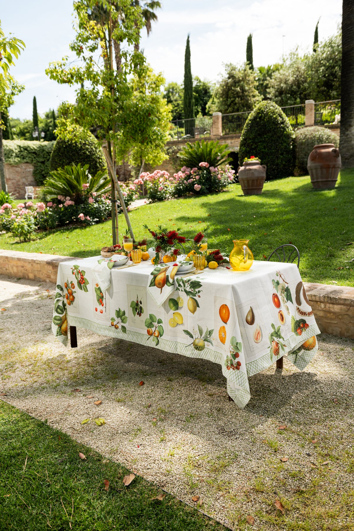 Nappe en lin «Fruits d’été », 100 % fabriquée en Italie