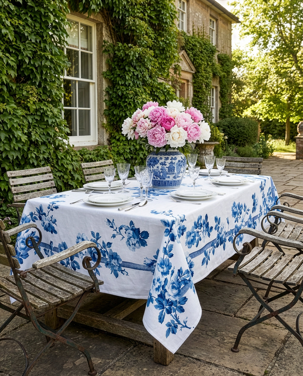 Premium Linen Tablecloth Victoria
