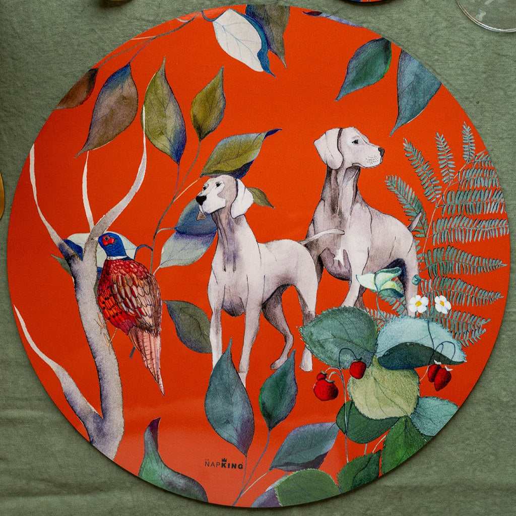 Set of 2 round hardboard placemats «Caccia», 100% Made in Italy