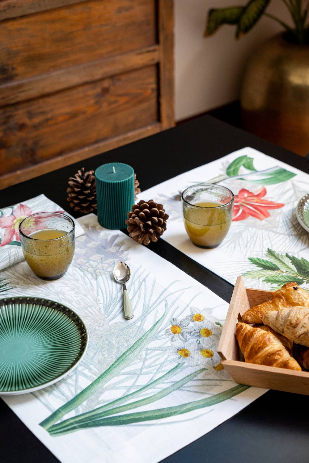 Set of 4 Placemats «Winter Garden», Linen 100% Made in Italy - The Napking