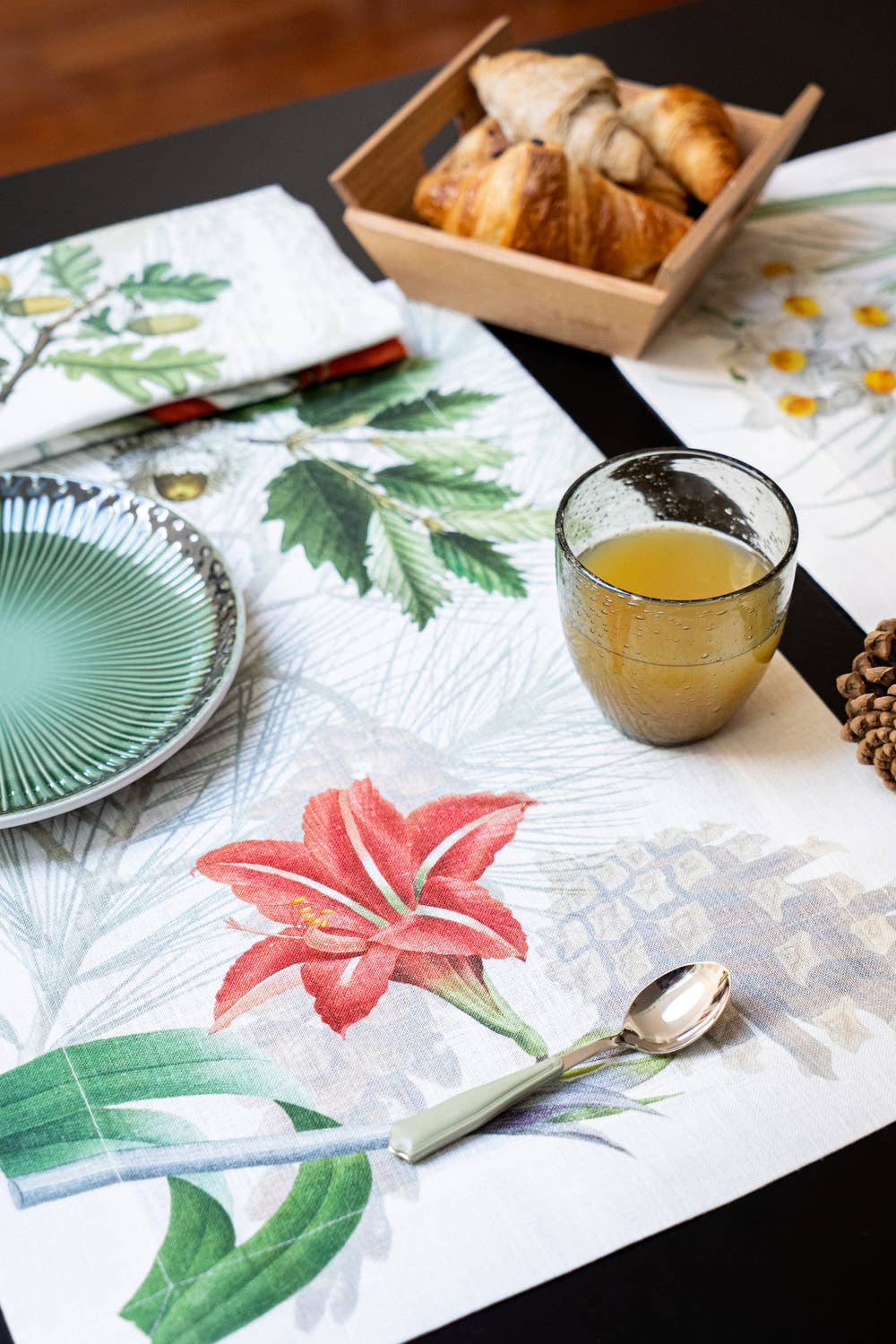 Set of 4 Placemats «Winter Garden», Linen 100% Made in Italy - The Napking